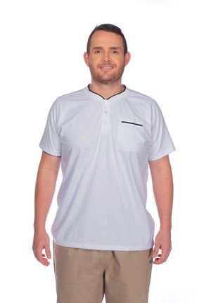21146A Camiseta hombre, cuello nerú tejido, bolsillo funcional.