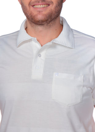 21150A Camiseta Hombre, tipo polo, con bolsillo.