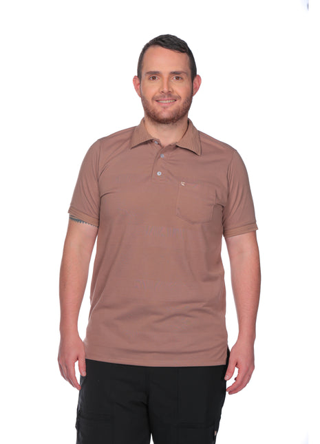 21150A Camiseta Hombre, tipo polo, con bolsillo.