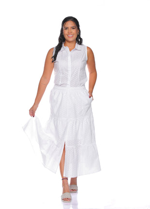 23014B camisa silueta ajustada, mangas sisas.