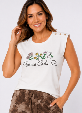 Camiseta estampada silueta ajustada 23049B
