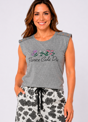 Camiseta estampada silueta ajustada 23049B