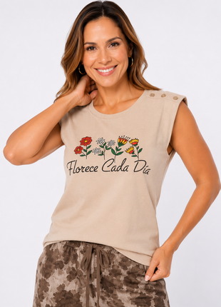 Camiseta estampada silueta ajustada 23049B
