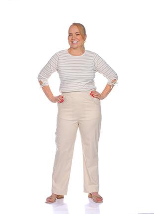 43631B pantalón silueta amplia, bordado en bolsillos.