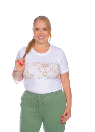 23741B blusón silueta amplia, estampado en frente.