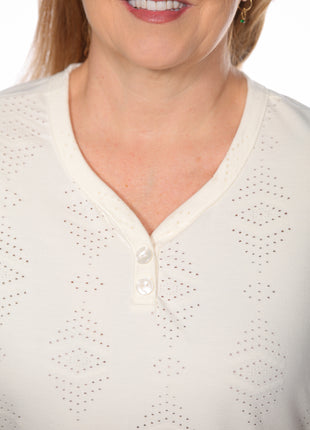 Camiseta cuello V silueta amplía 23790B