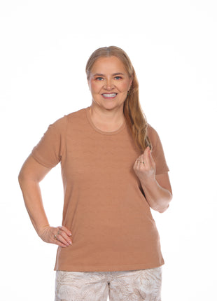 Camiseta cuello redondo silueta amplía 23830B