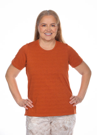 Camiseta cuello redondo silueta amplía 23830B