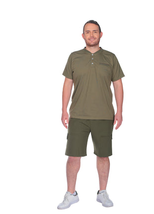 21146A Camiseta hombre, cuello nerú tejido, bolsillo funcional.