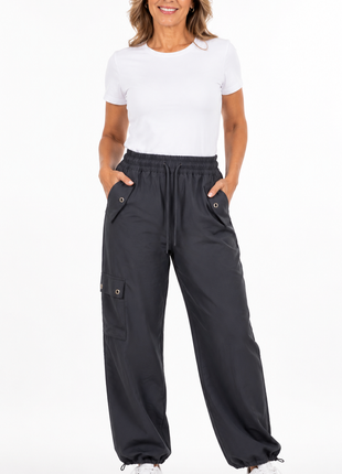 Pantalón silueta amplía 43932A